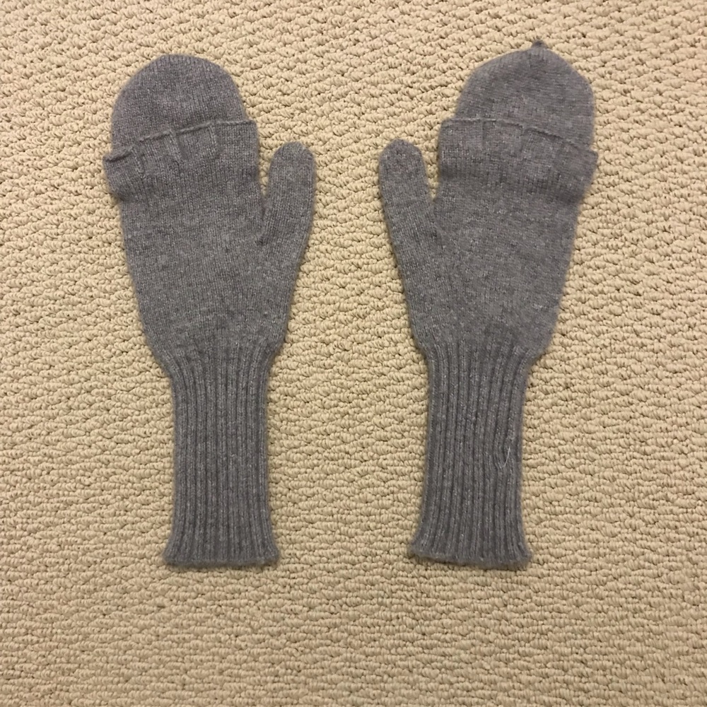Grey gloves